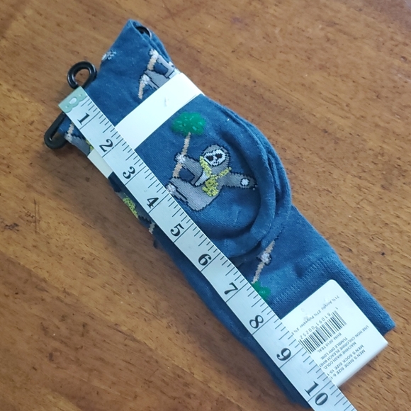 Beverly Hills Polo Club Sloth Print Socks - Picture 10 of 10